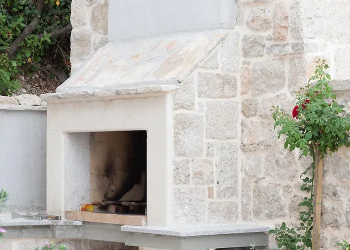 Kate * Podgora (Split-Dalmatia)