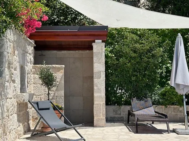 Kate Vila Podgora (Split-Dalmatia)